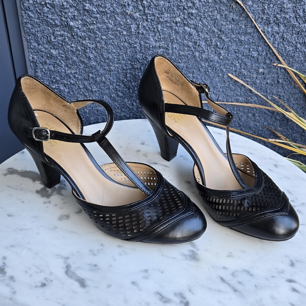 Black T-Strap Naturalizer Heels - Size 9